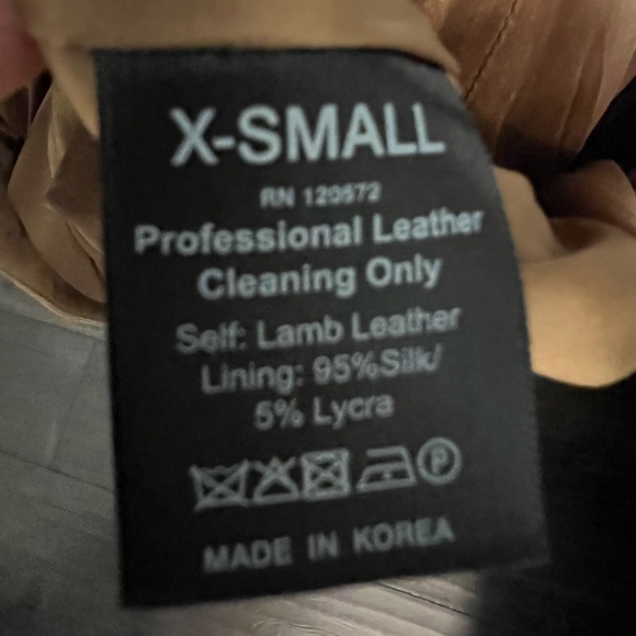 Beautiful camel dress leather like new use ones - Picture 5 of 5